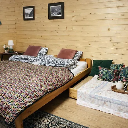 Nastawka Creativity And Regeneration Chalet *